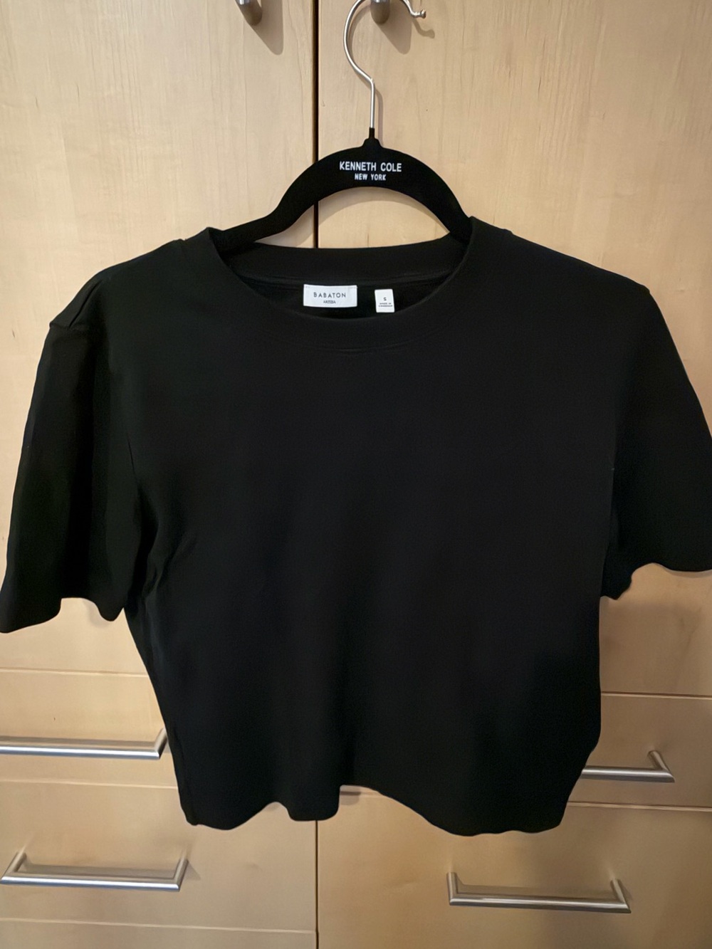 Aritzia Black Crewneck Short Sleeve Tee